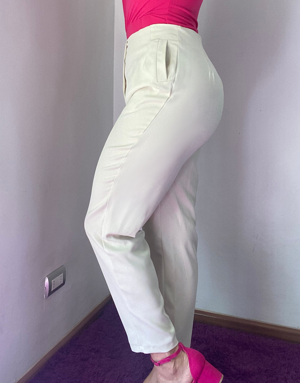 Pantalón de vestir con pinzas Daphne