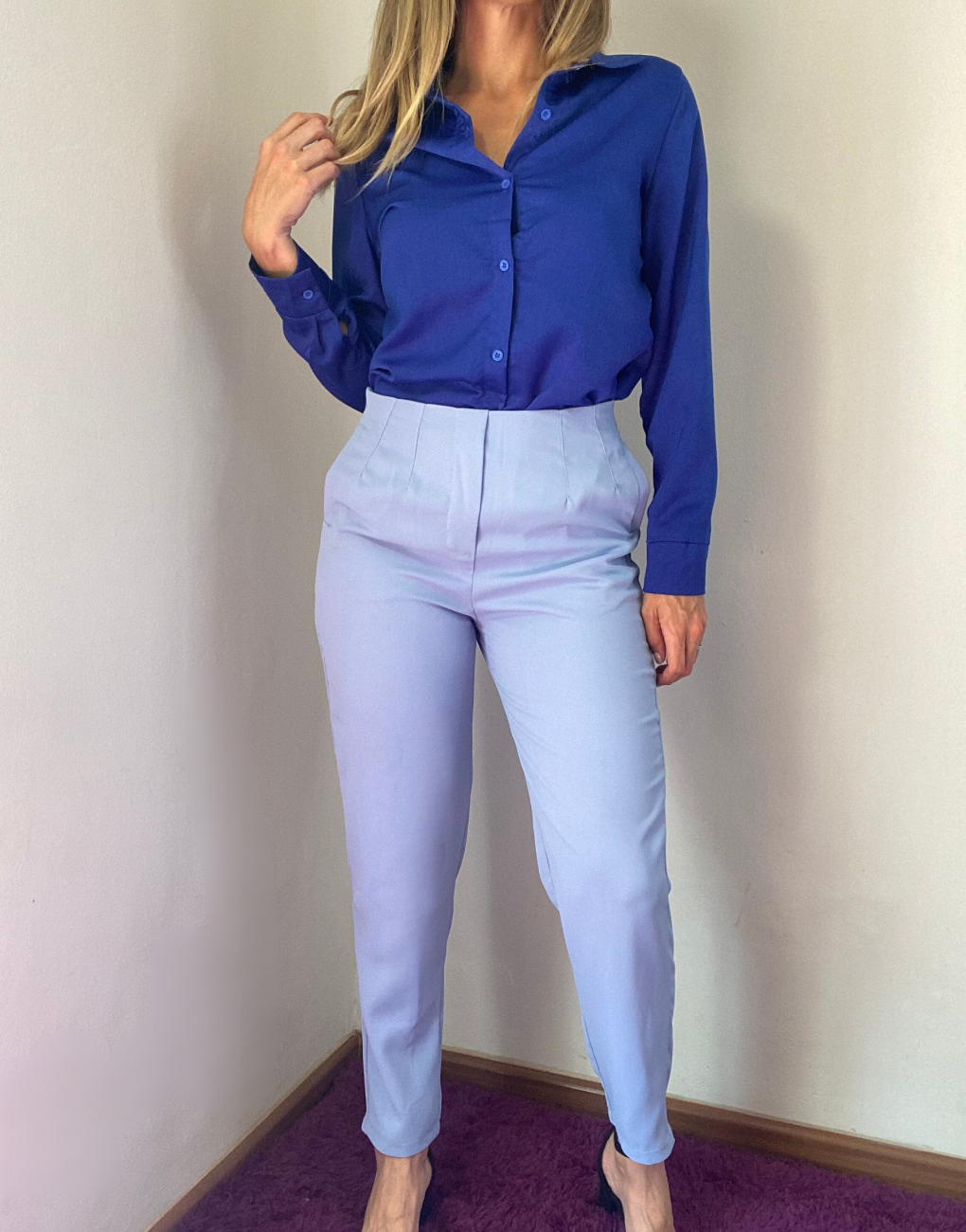 Pantalón de vestir con pinzas Daphne
