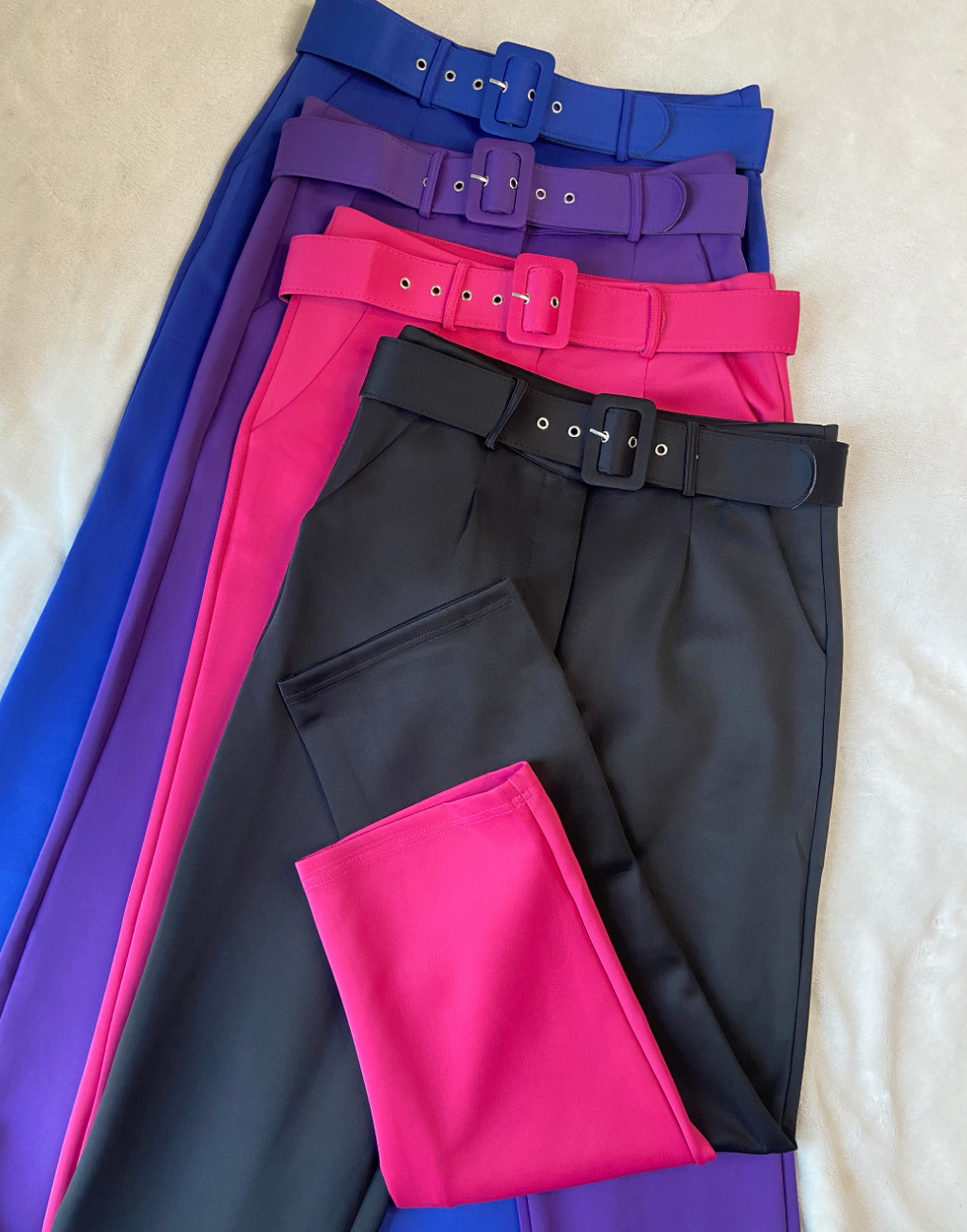 Pantalón con cinturón Isidora